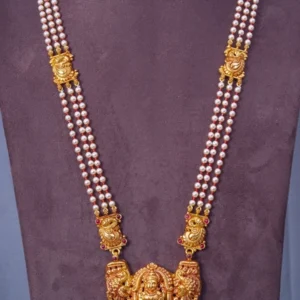 Goddess idol necklace